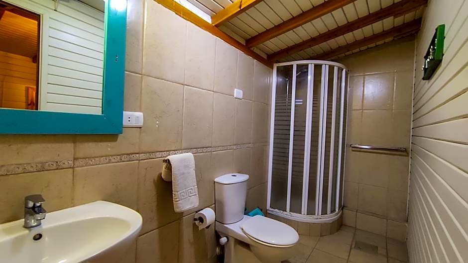 Shams Hotel & Dive Centre