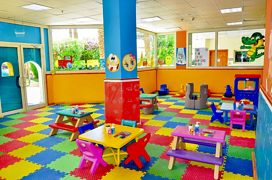 Steigenberger Hotel and Nelson Village