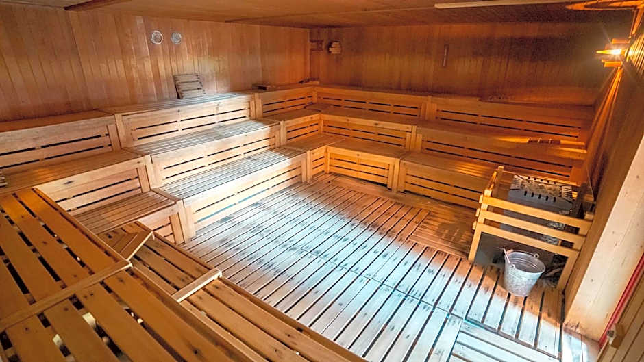 Bella Italia & EFA Village