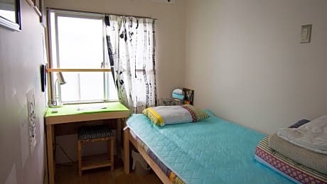 Single Room with Shared Bathroom