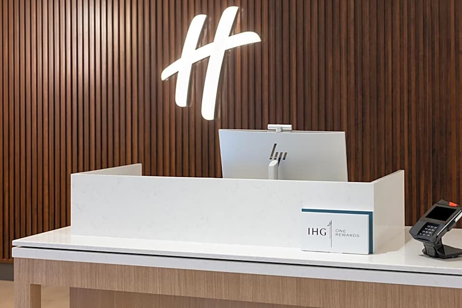 Holiday Inn & Suites Richmond West End By IHG