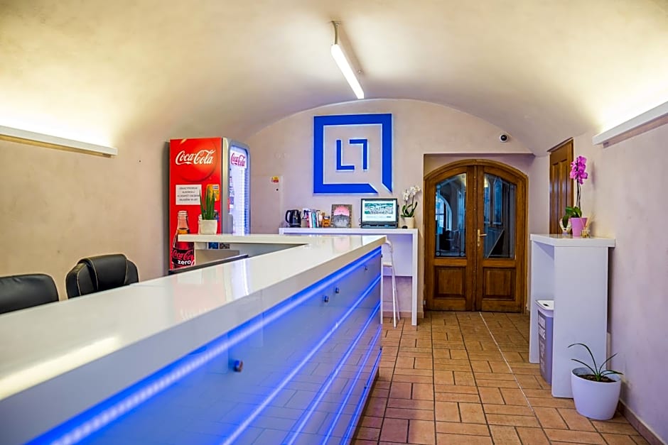 Hostel Little Quarter