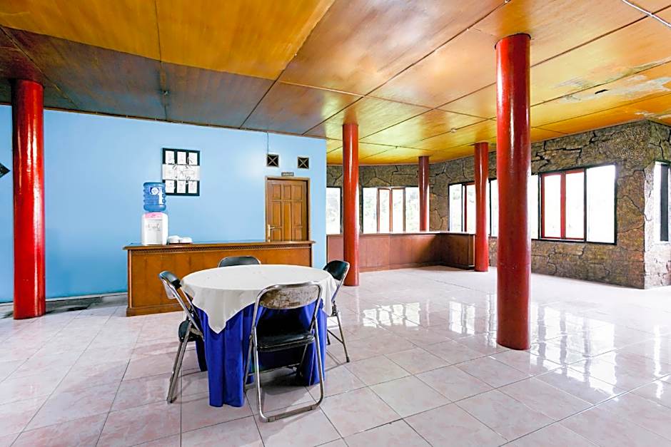 SPOT ON 2584 Hotel Karya Nunggal Asri