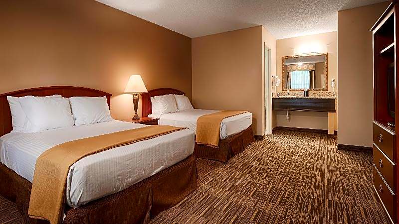 Best Western Sunday House Inn