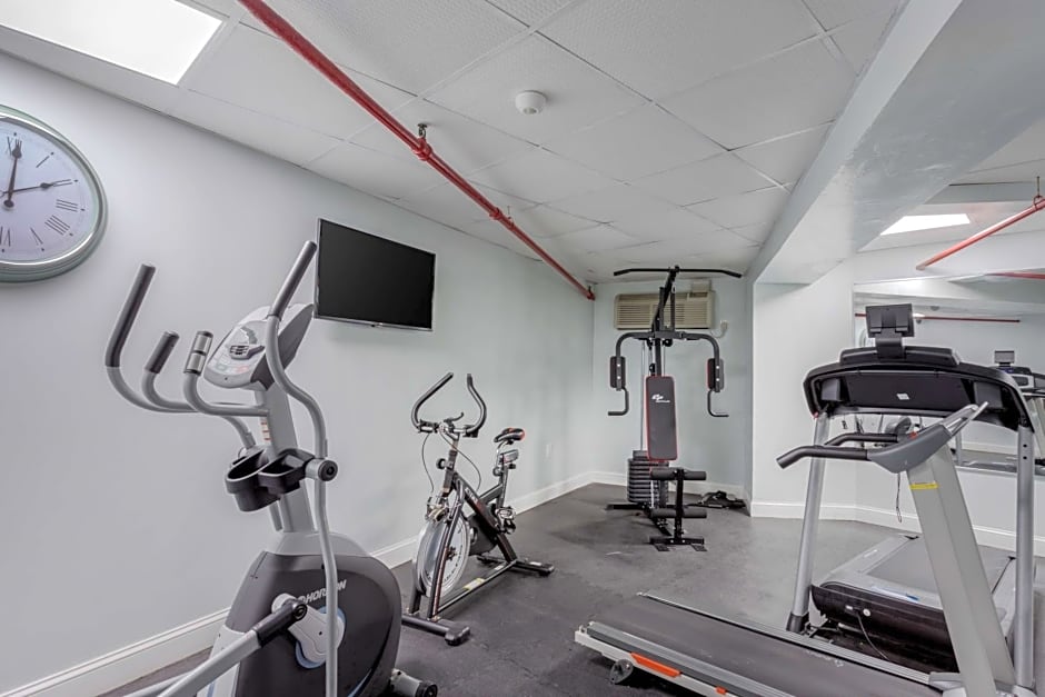 Best Western Plus Brooklyn Bay Hotel