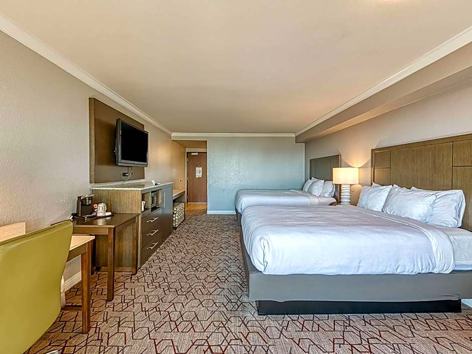 Amanzi Hotel, Ascend Hotel Collection