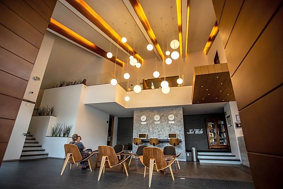 Hotel Horizon & Convention Center