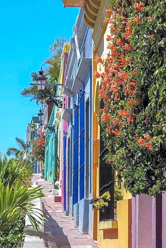 Económica casa, cercana al mar