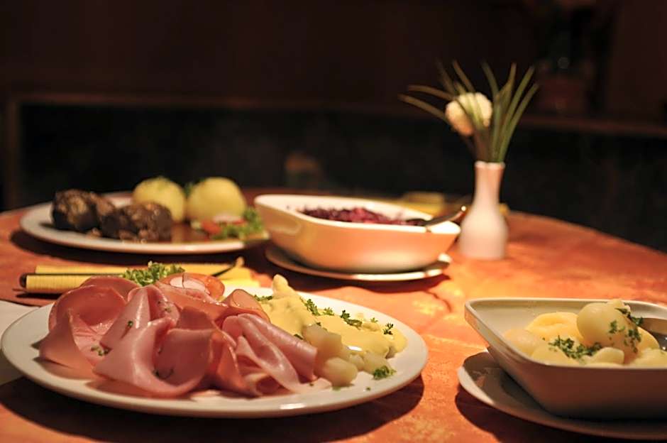 Landgasthof Lang Zum Adler