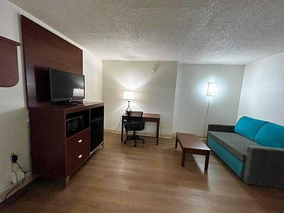 Econo Lodge Inn & Suites Chambersburg Central