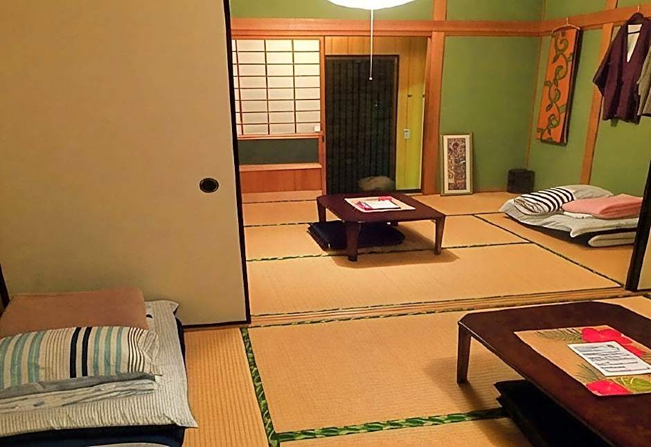 Aoshima Guesthouse Hooju