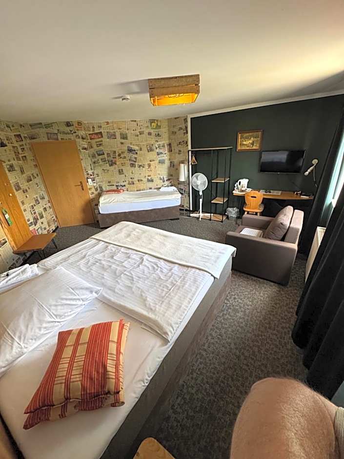 Hotel Kraus Ruhiges Hotel in Bielefeld-Heepen, kostenloser Parkplatz