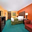 Quality Inn & Suites Grinnell near University