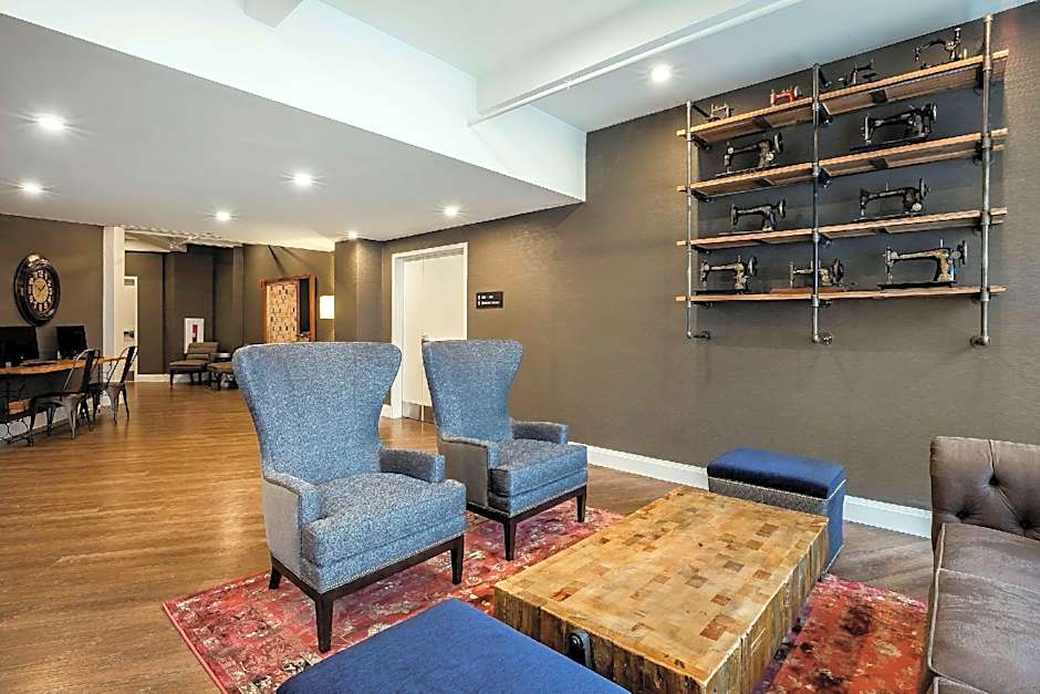 enVision Hotel Boston-Everett