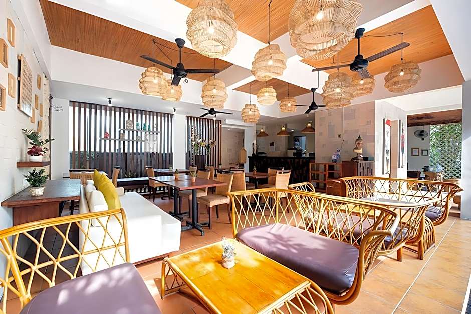 Kakul Villas & Suites