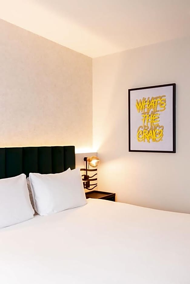 Leonardo Hotel Dublin Christchurch - Formerly Jurys Inn