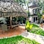Mayan Art Hotel 10 Avenue