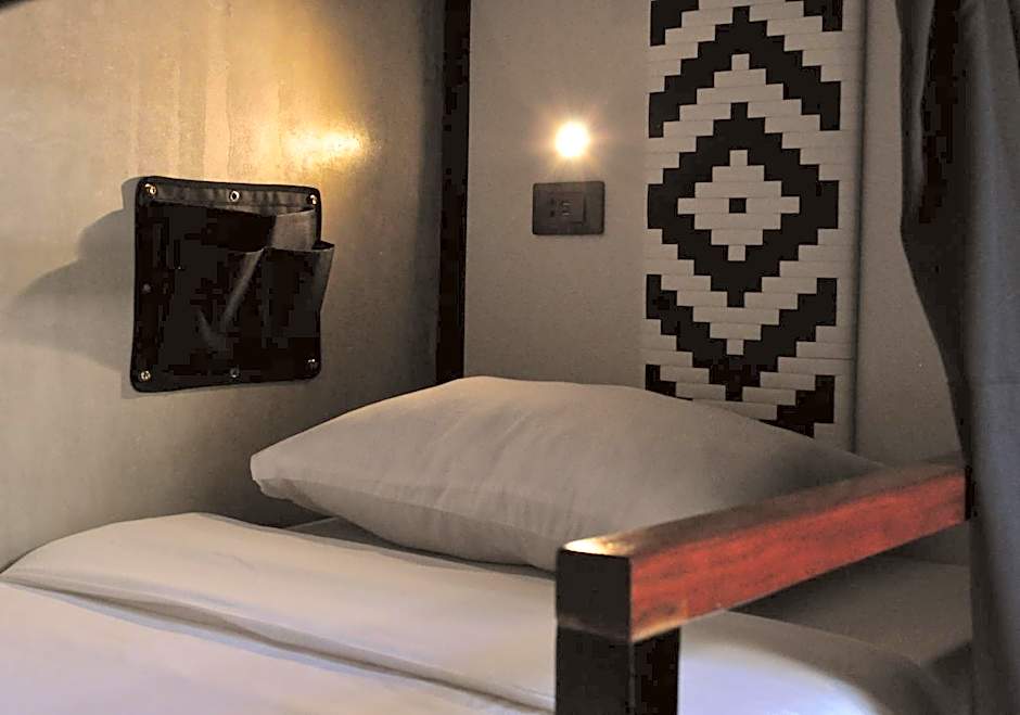 Beach People Hostel Bantayan Island