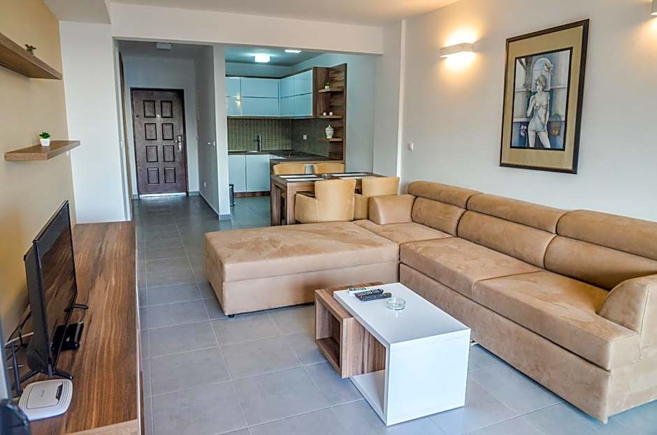 Hotel Mediterraneo Liman FREE PRIVATE BEACH FOR HOTEL GUEST