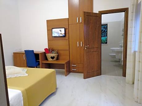 Single Room - Annex