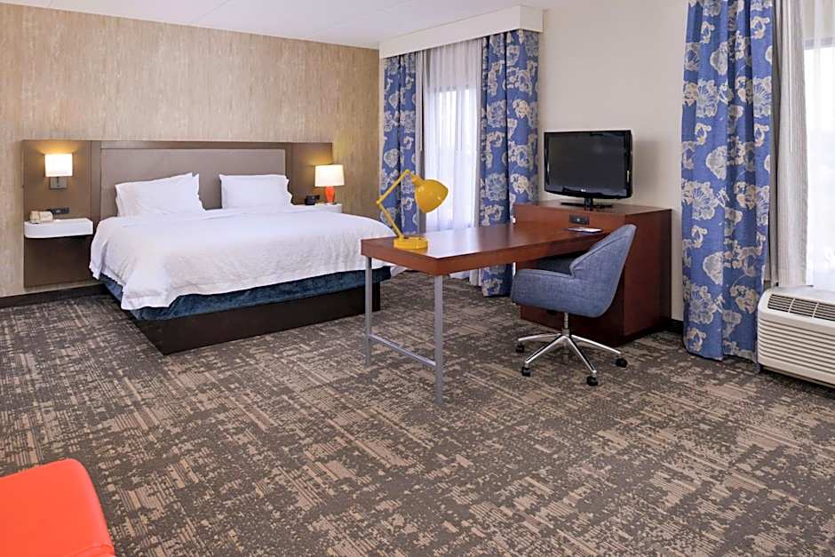 Hampton Inn By Hilton & Suites Wilmington