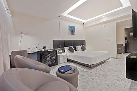 Luxury Suite Room