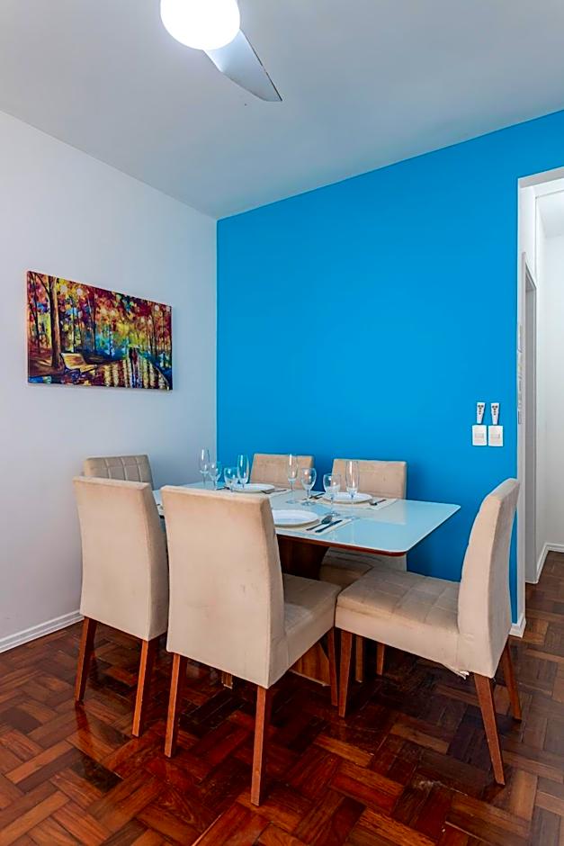 Aconchego em Copacabana para casais - BR608 Z4