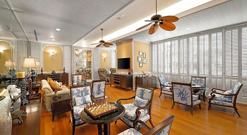 Grande Centre Point Ratchadamri Hotel And Residence