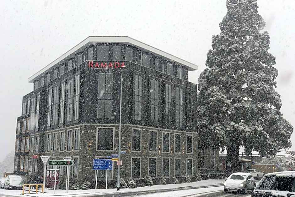 Ramada by Wyndham Queenstown Central