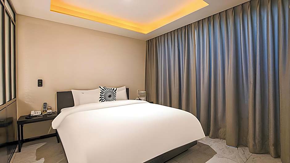 3S Hotel Soraepogu Branch