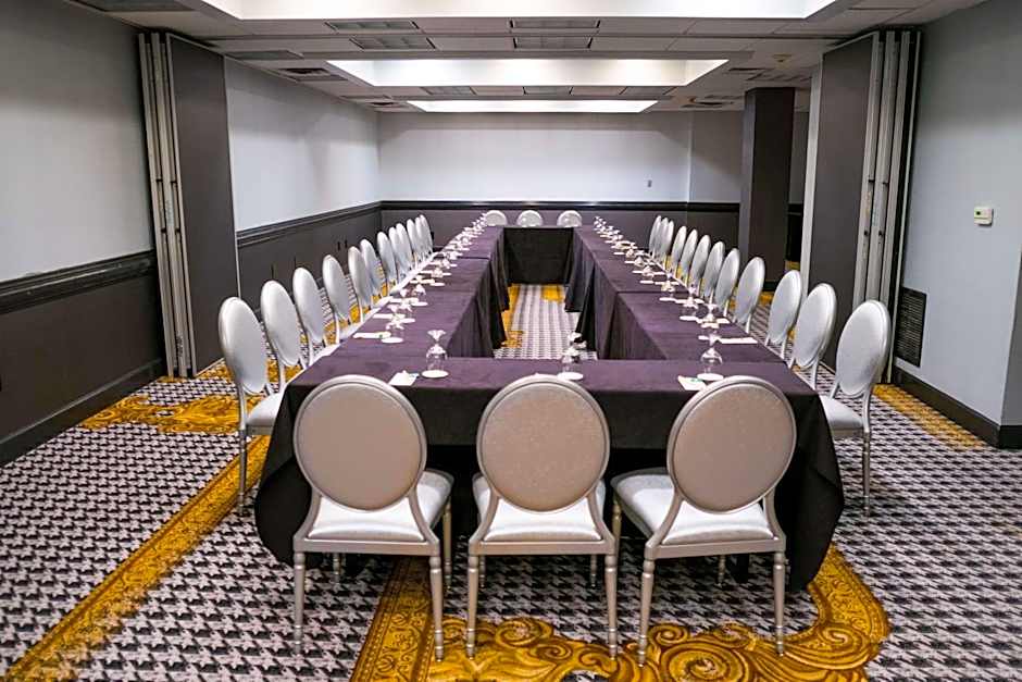 DoubleTree by Hilton Hotel Tallahassee