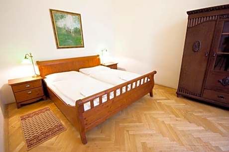 One-Bedroom Apartment with Spa Bath