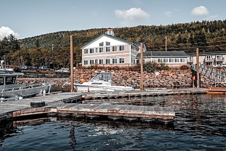 The Ketch Inn
