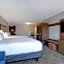 Holiday Inn Express & Suites - Detroit - Dearborn By IHG