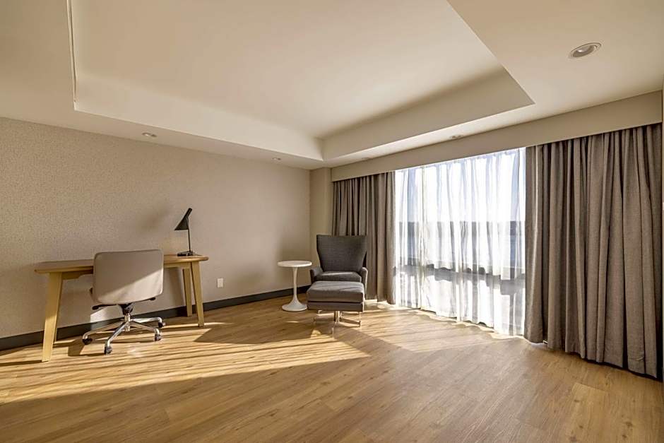 DoubleTree by Hilton Davenport