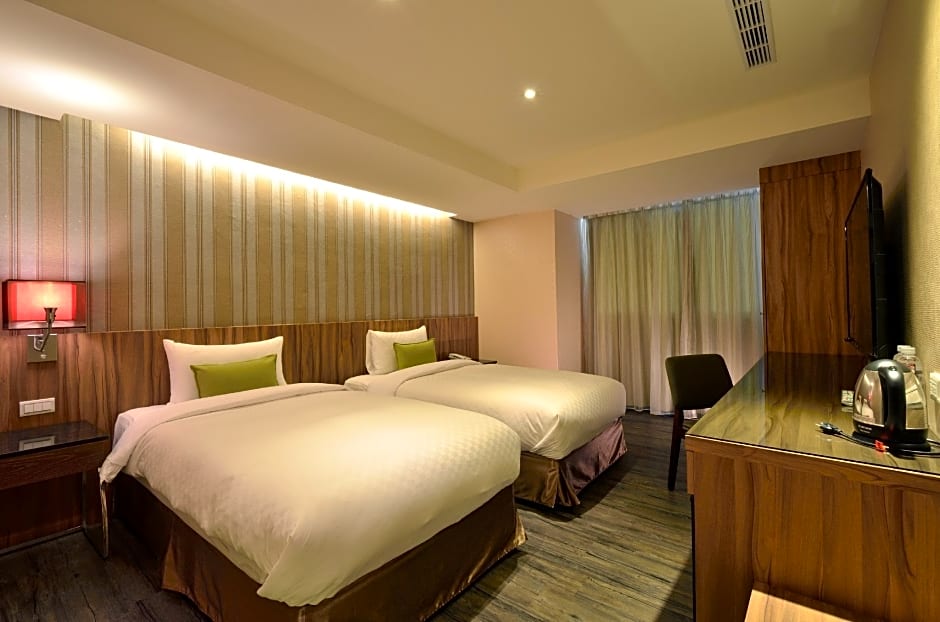 Shin Shin Hotel - Songshan