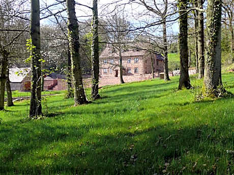 The Larches Ledbury