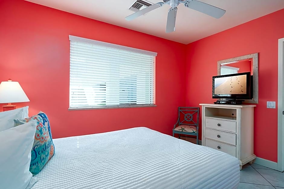 Harbour House at the Inn 204