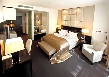 Classic Single Room