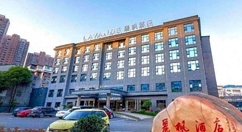 Lavande Hotels· Jingzhou Jianli