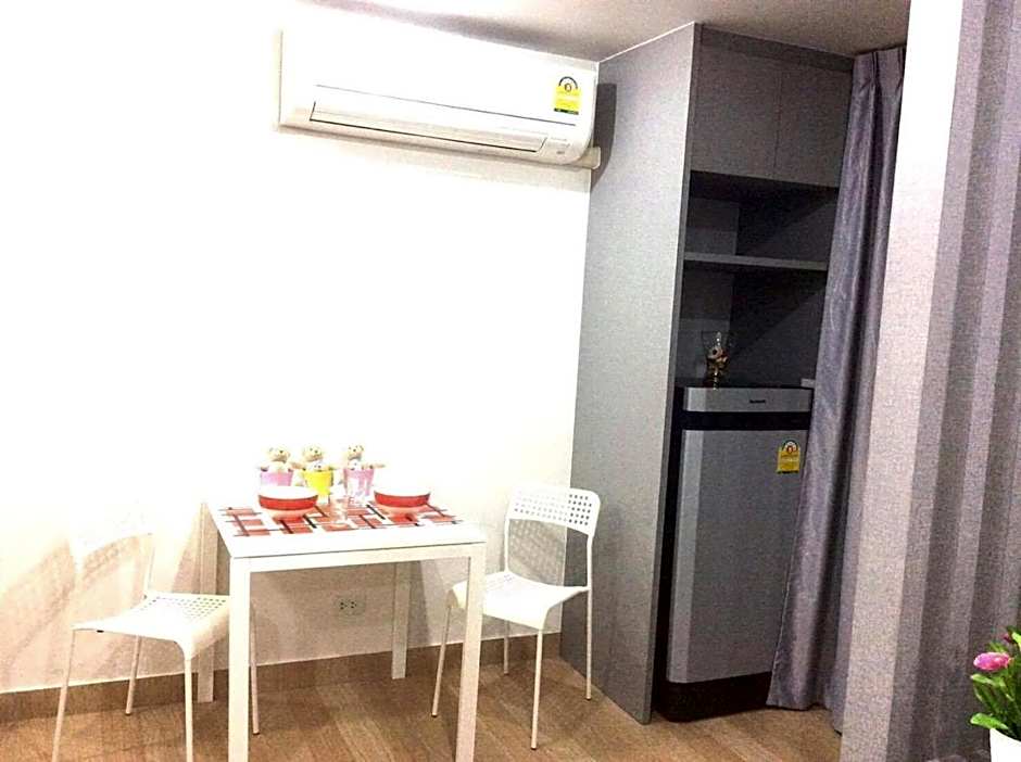 Live at Home Sukhumvit 105