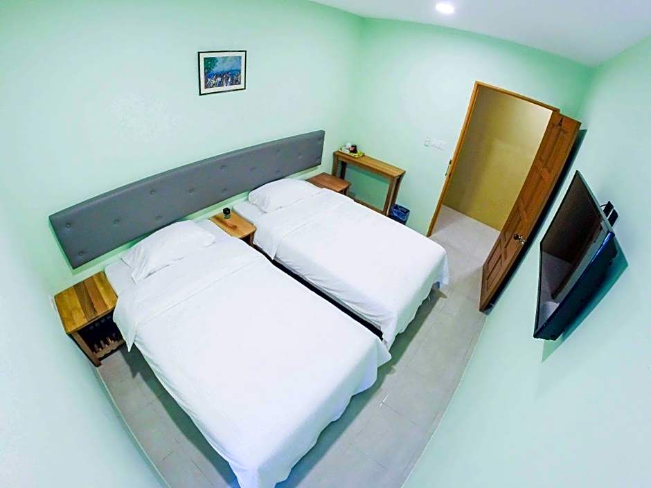 Angel Resthouse (Rumah Tumpangan Angel)