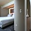 Wasserturm Hotel Cologne, Curio Collection by Hilton