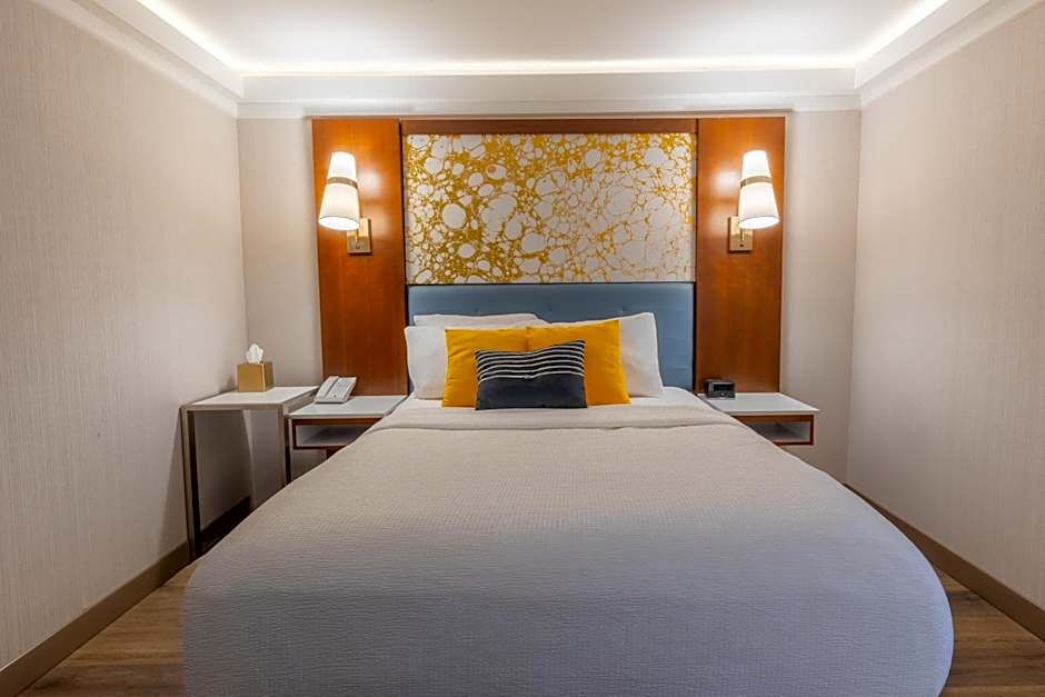 The Westfield Inn, BW Signature Collection