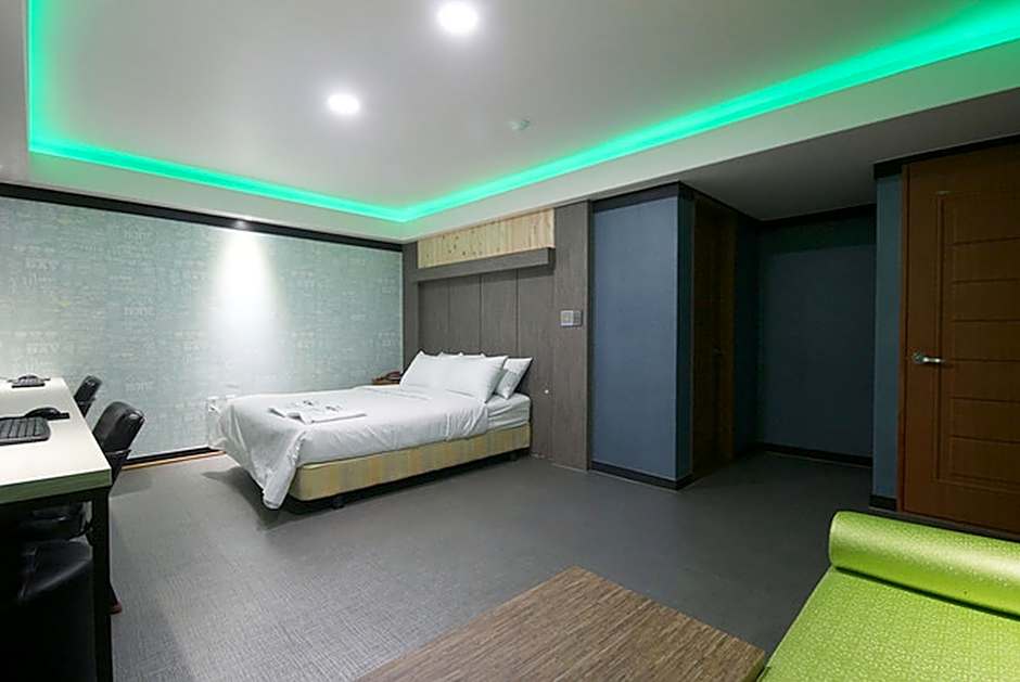 Gwangju Sinan-dong Love Story