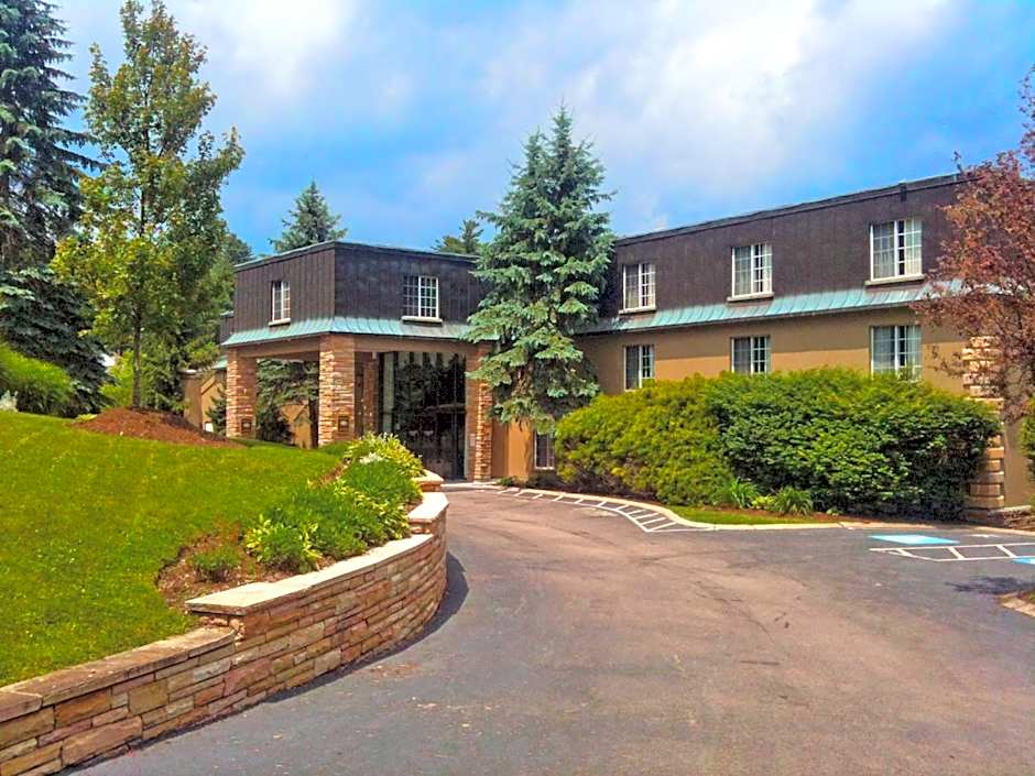 Meadowbrook Inn