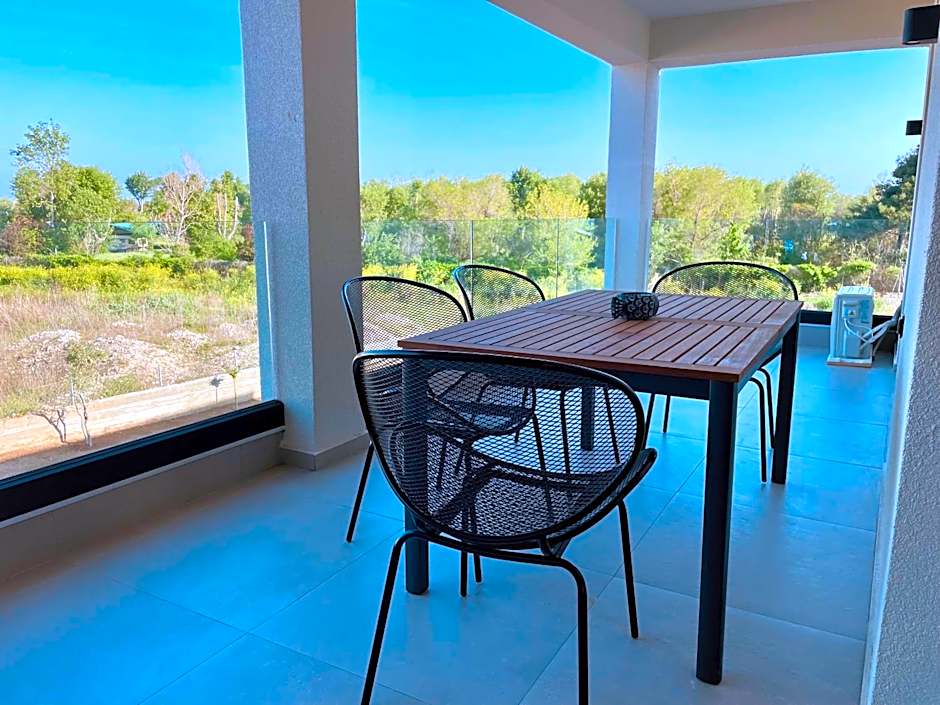 Casa Tsouka ApartHotel