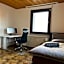 Parkplätze, Einzelbetten, 2 TVs, Balkon, Terrasse, fast Wi-Fi bis zu 1000 Mbit, Homeoffice