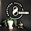 8 Rooms Hotel