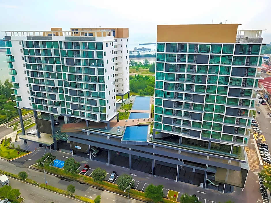 D'Wharf Hotel & Serviced Residence